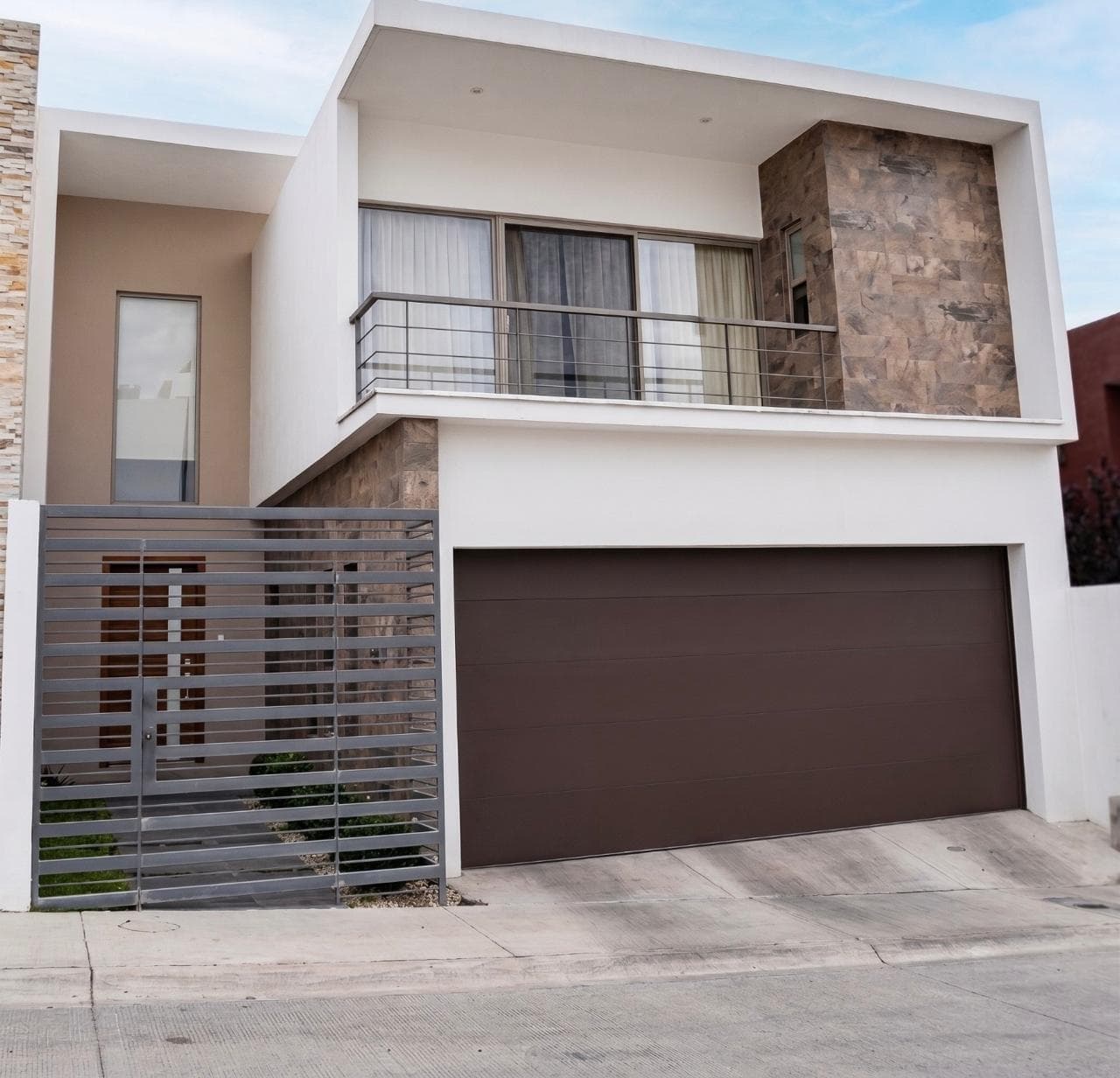 CASA EN VENTA EN CORDILLERAS